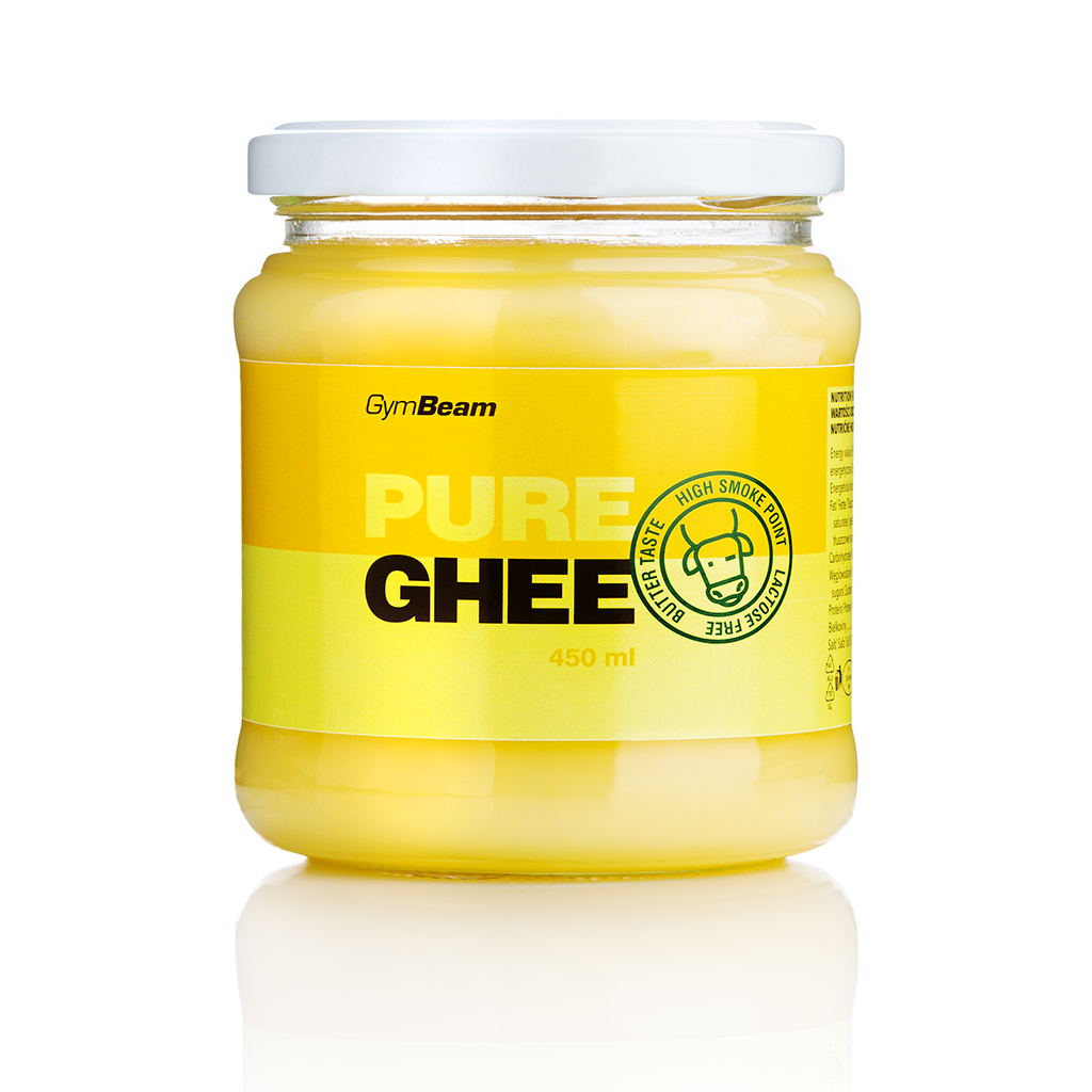 Masło klarowane z GymBeam. W dużym szklanym słoiku znajduje się 450ml masła klarowanego Ghee.