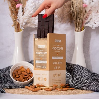 Czekolada Keto Wegańska z Olejem MCT - Chrupiący Migdał Zestaw 10 x 80g - BeKeto