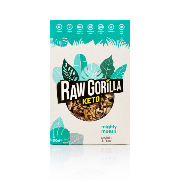 Keto Granola z firmy Raw Gorilla. Granola jest z kokosem, pakowana w 250g karton z logo.