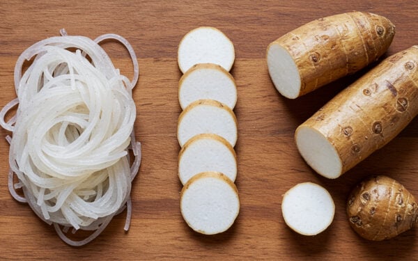 Makaron konjac – z czego jest i jak powstaje?