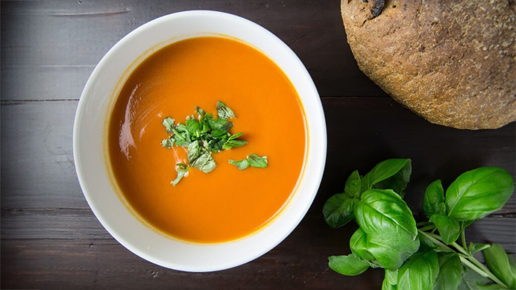 Keto zupa pomidorowa