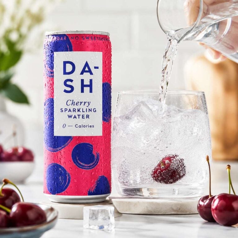 Orzeźwiająca Woda Gazowana Wiśnia 330ml - DASH Water