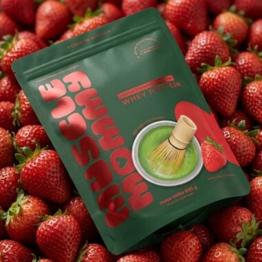 Białko MATCHA MOMMY Whey Protein - Truskawka 600g - Muscle Mommy